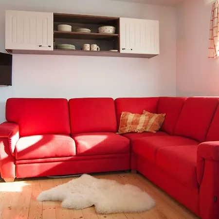 House Jakob צרקליה נה גורניסקם