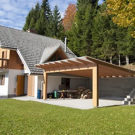 בקתה House Jakob