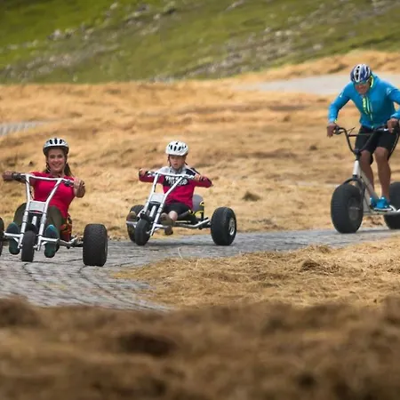 House Jakob בקתה