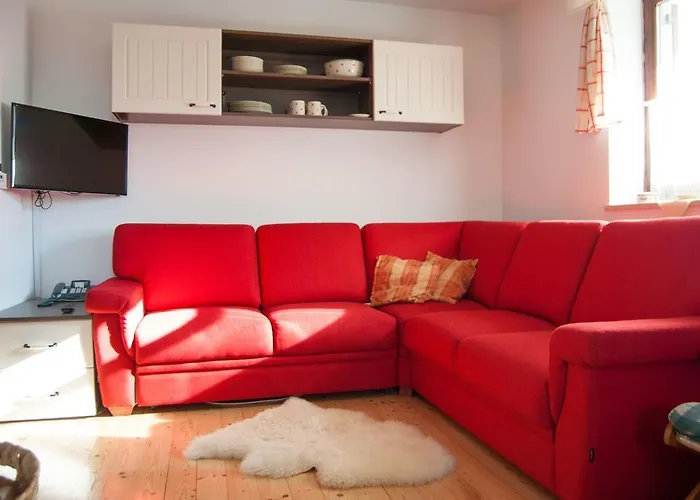 House Jakob ツェルクニェ・ナ・ゴレニスケム