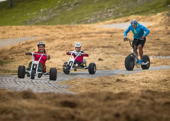 House Jakob シャレー